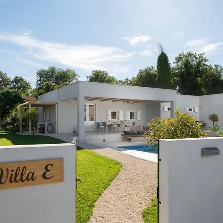 Hébergement de vacances Mit Eigenem Pool *
