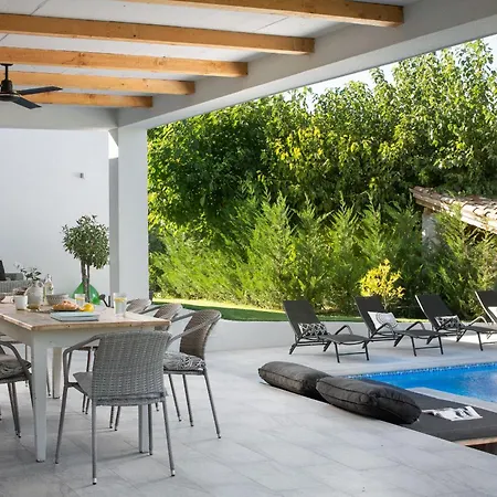 Hébergement de vacances Mit Eigenem Pool Cepljani